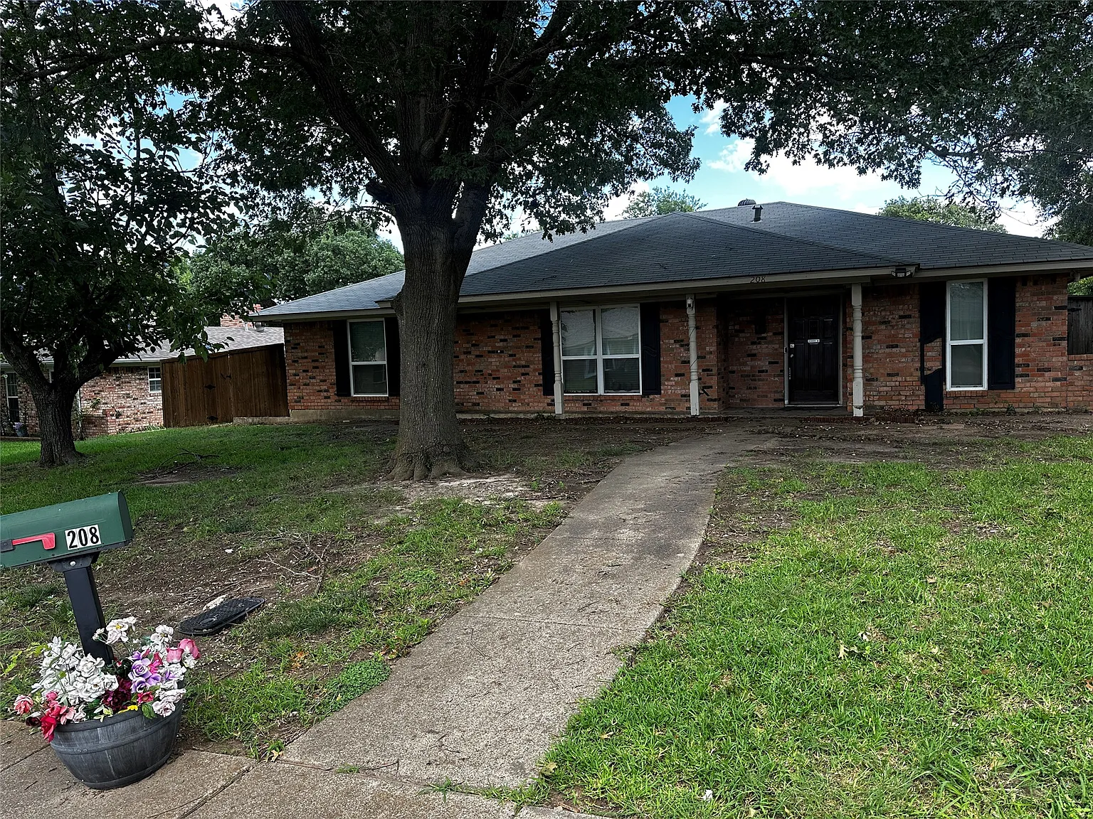 3BR Home in Desoto — Subject To
