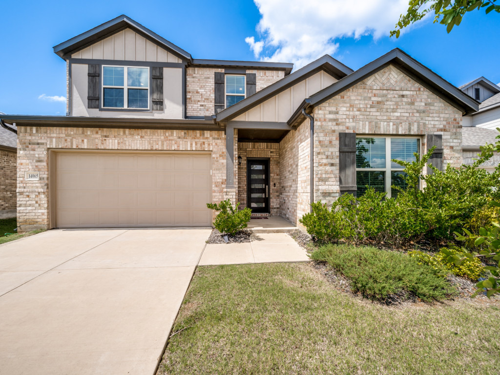 4BR Home in Pilot Point — Subject To