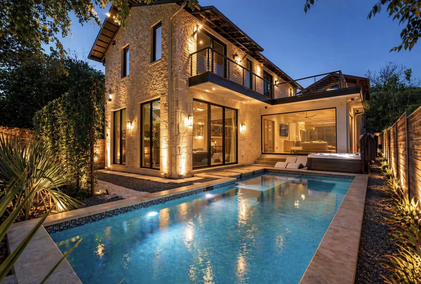 5BR Home in Austin — Subject To