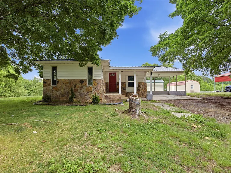 3BR Home in Whitwell — Owner Financed