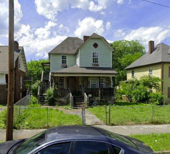 6BR Home in Knoxville — Subject To